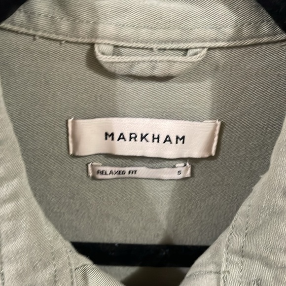 Button down shirt - Picture 2 of 4